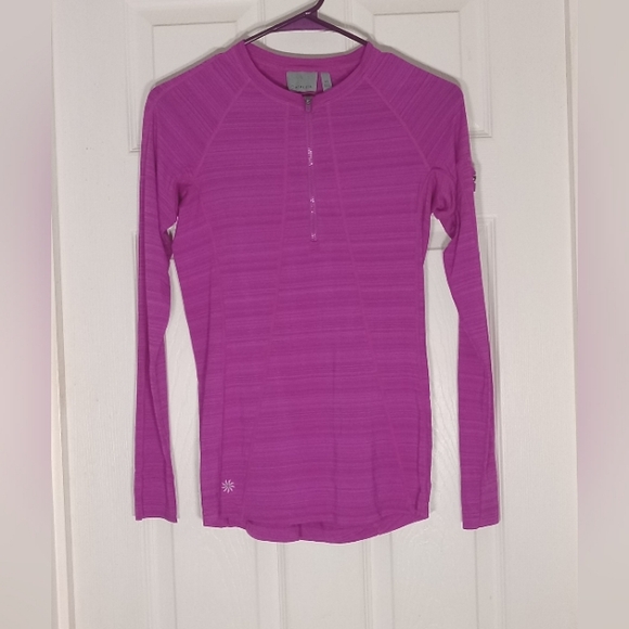 Athleta fitted 1/4 zip long sleeve top - Picture 1 of 9